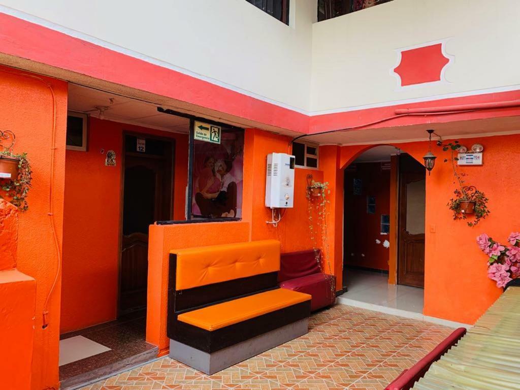 Hostal Rosita Latacunga Exterior foto